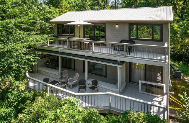 Lake House Mountain View Boat House Large Decks