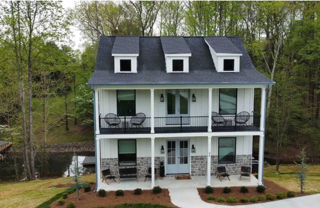 Lake it Oar Leave it- Lake front Tim's Ford Lake with DOCK