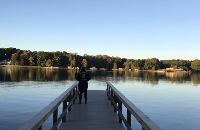 Lake Norman Private Retreat- lakefront