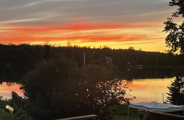 Lake view 2 bedroom with kitchen and balcony