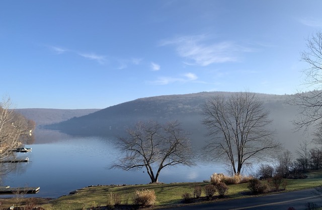 Lake Waramaug Luxury Retreat- Get Away from the City; Country Living at its Best
