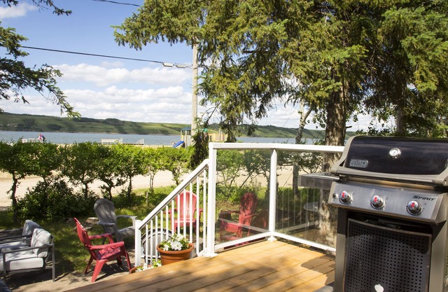 Lakefront Cottage In Manitou Beach - Saskatchewan