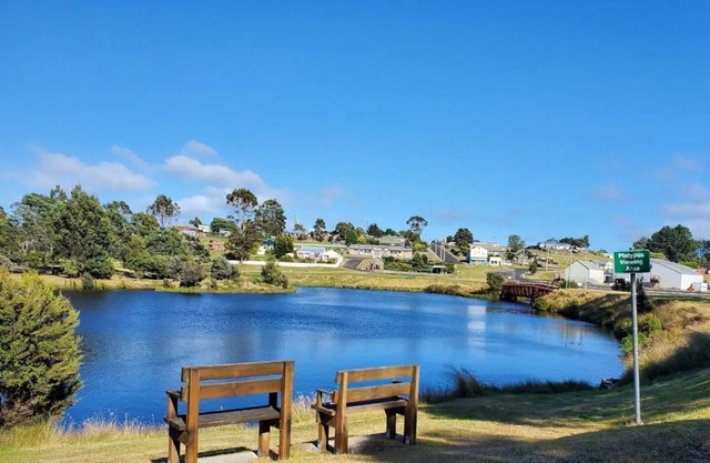 Lakeview 2 at Waratah - Peace and Tranquillity near Cradle Mountain.