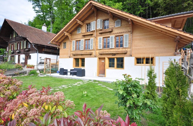 Lakeview Family Apartment. Sleeps 8, Ringgenberg-Lake Brienz, 4km to Interlaken
