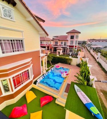 Landara Private Pool Villa Sattahip