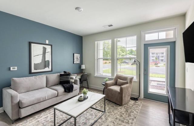 Landing at The Parker Leland - 2 Bedrooms in Do.