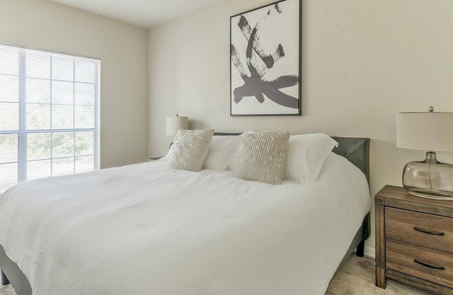 Landing | Beautiful 1BD, Game Room, Clubhouse