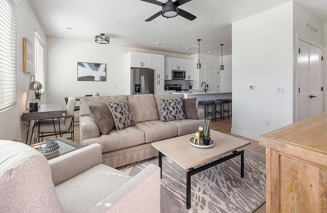 Landing | Chic 1BD, Clubhouse, Gym