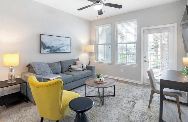 Landing | Modern 1BD, Clubhouse, Gym
