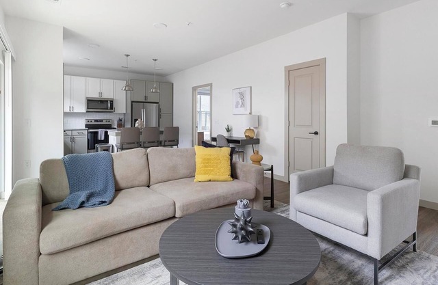 Landing | Spectacular 2BD, Yoga Studio, Pool