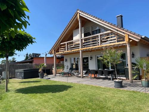 Landliebe, Ferienhaus, 3 Schlafzimmer mit Sauna und Outdoor Whirlpool