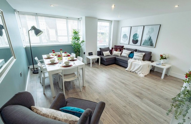 Lanes Luxury Apartment | Pass The Keys