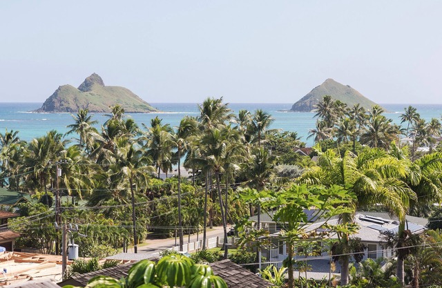 Lanikai Studio with Stunning Ocean View looking out at the Mokulua Islands