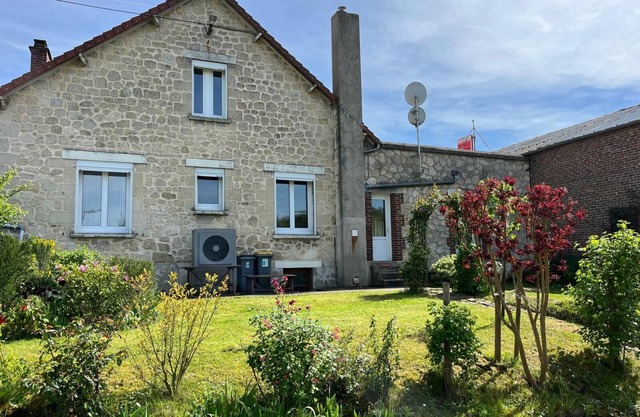 Large house in the countryside, ideal for family or business stays!