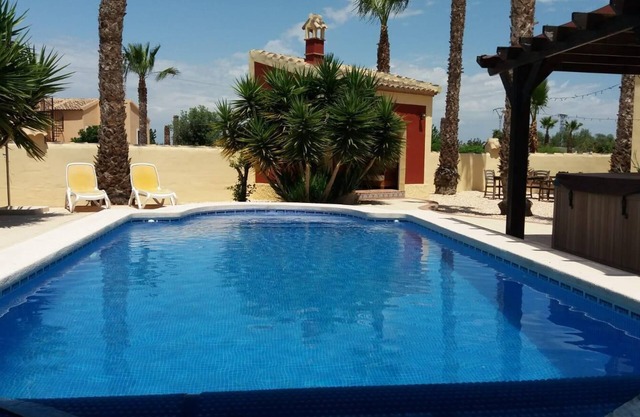Large 3 bed villa with private pool, with mountain view in rural location