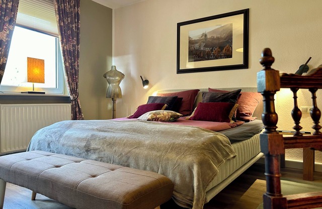 Large apartment with a view of the graduation house