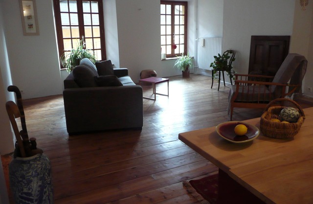 LARGE APARTMENT T2 OF 70m2 WITH BEAUTIFUL VIEW ON THE VALLEY