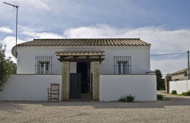 Large community pool, beautiful outdoor kitchen with grill, private garden with garden furniture - Casa Marin 5 -