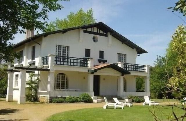 Large family house in the moors