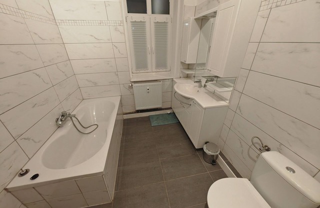 Large flat (120m²) with 7 beds in Zeitz