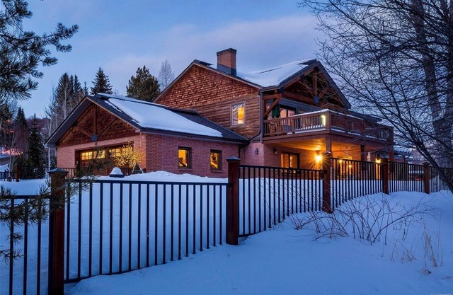 Large Luxury Home Located in Heart of Steamboat Springs with 2 Car Garage