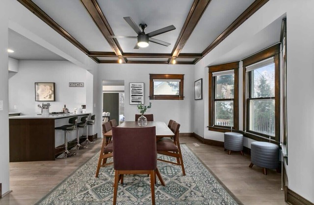 Large Space+Great location|5 BR|30 day| Plaza