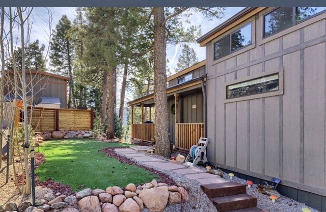 "Large" Tiny Home with HOT TUB perfect for a family get-away or girl's weekend!