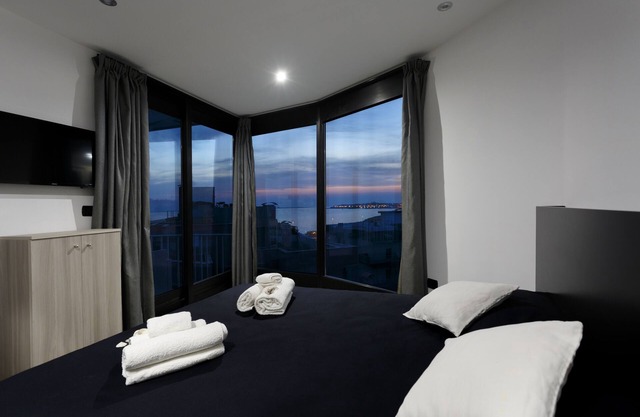 LAST MINUTE DEAL - SEA FRONT PENTHOUSE GALLIPOLI SALENTO WITH 250SQM TERRACE