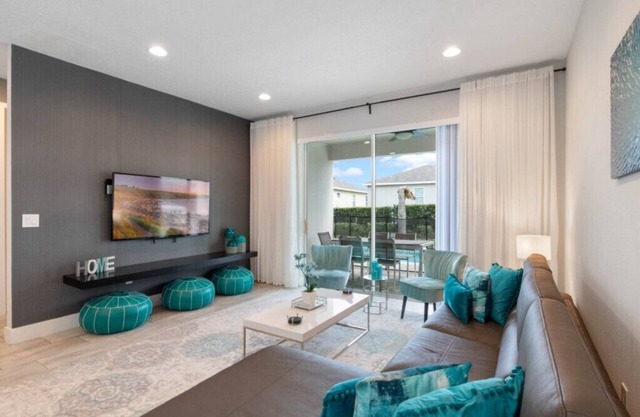 Last Minute Disney! Private Pool, Hot Tub & Themed Bedrooms. Book Now! #105343