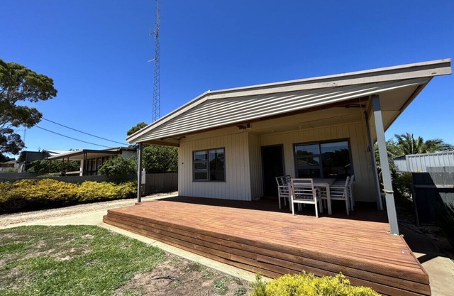 Latone Sea Lodge - Entire Home in Port Hughes