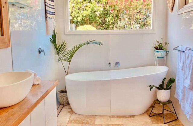 Laurant's Cottage~cute & cosy rustic entertainer