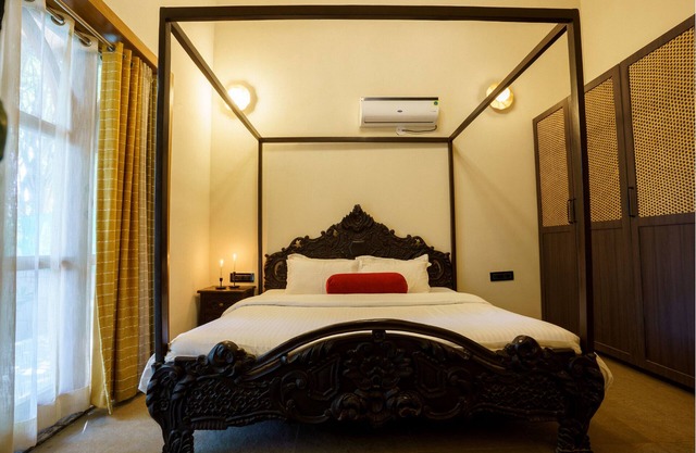 Lavender Villa by Ebony Stays – Peaceful 3 BHK Getaway in Nashik