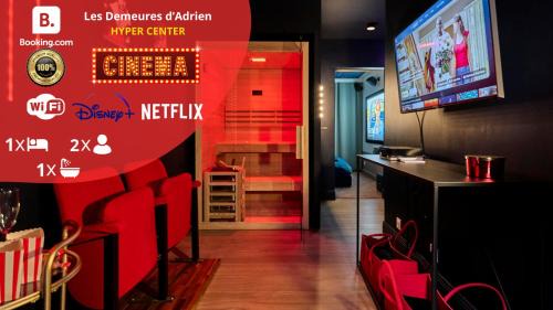 Le Cinema - Les Demeures d'Adrien