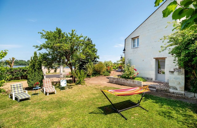 Le Clos Eugenie - Charmante maison avec jardin et vue sur la Loire