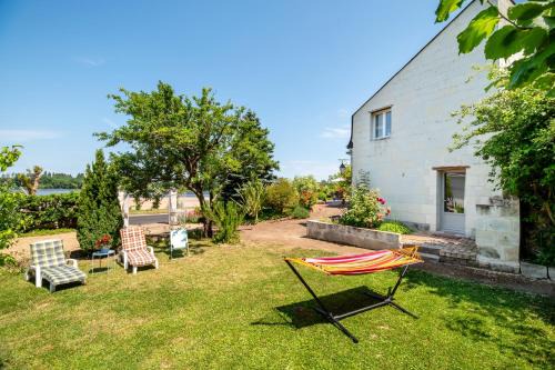 Le Clos Eugenie - Charmante maison avec jardin et vue sur la Loire