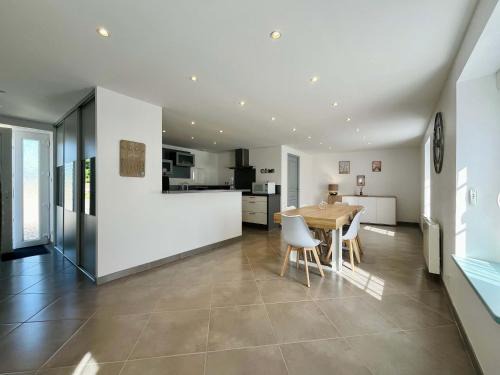 Le Gite de la Fontaine - Spacious house