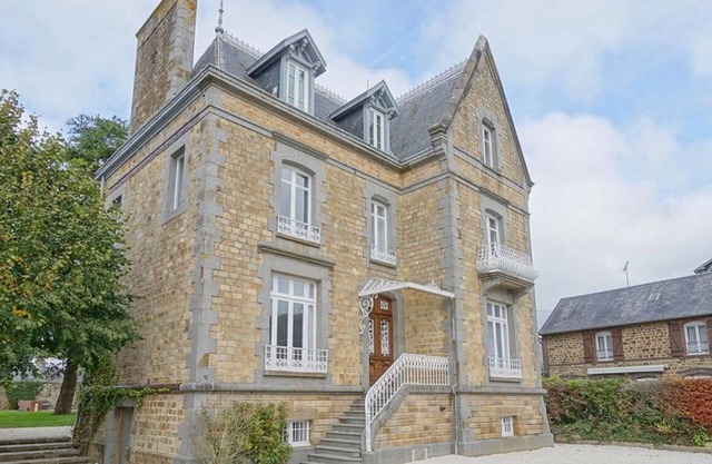 Le Manoir Ducey - A haven of peace in the Bay of Mont-Saint-Michel