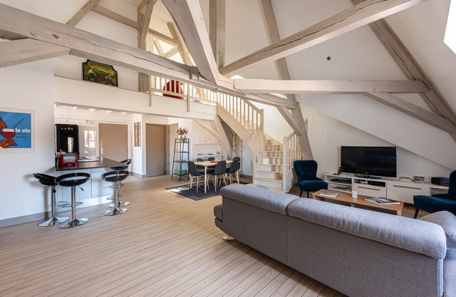 Le Palais, right in the heart of Dijon!