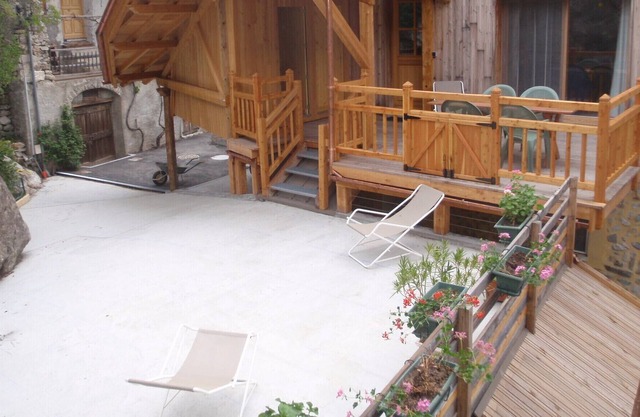 Le Relax - Private duplex up to 5/6 people