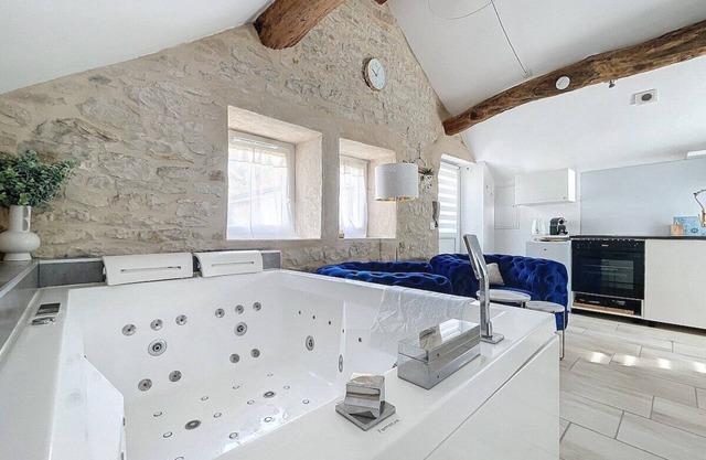 Le Talantueux - Balneotherapy in a peaceful setting