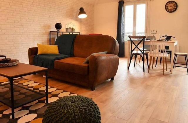 LE TOIT D'AUVERS - 2nd floor