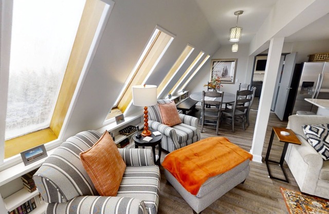 Leatherbark #302B - Short Walk to Slopes - Come Experience Ski Resort Living by RedAwning