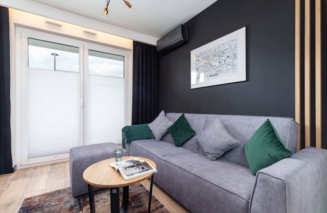 Lema 17 | Luxury Apartment | Parking | Balcony