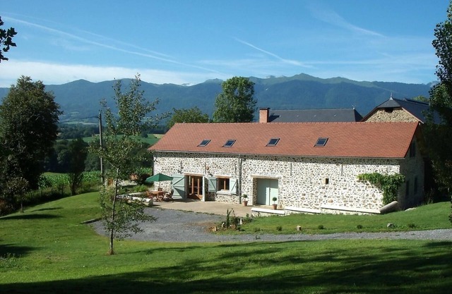 LES CRETES - OGEU-LES-BAINS