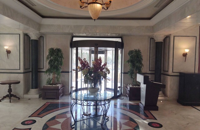Les Oliviers Palace