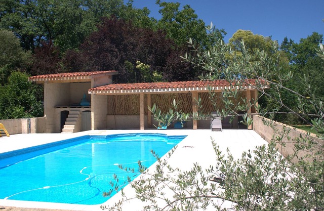 Les oliviers restaured farmhouse with pool.