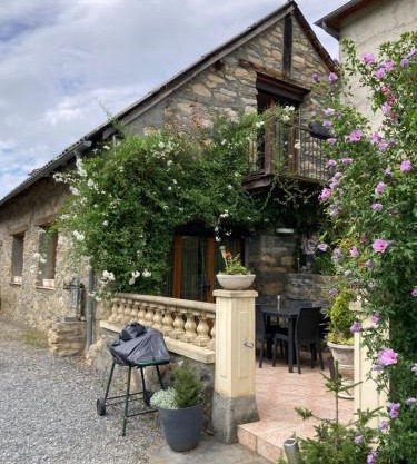 les trois monts