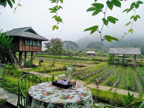 Lhongkhao Samoeng By Chivilla