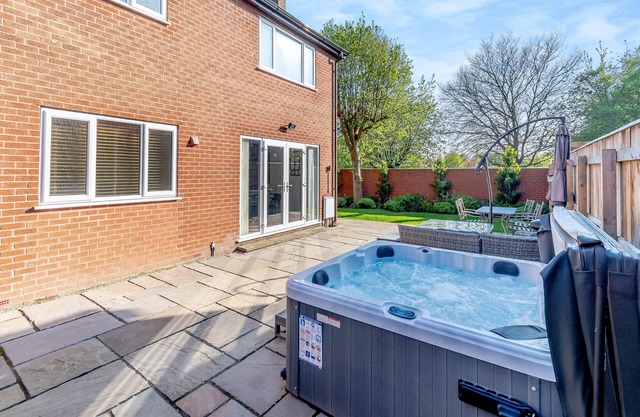 Lindengarth is located just 20 minute’s walk from Bridlington seafront.