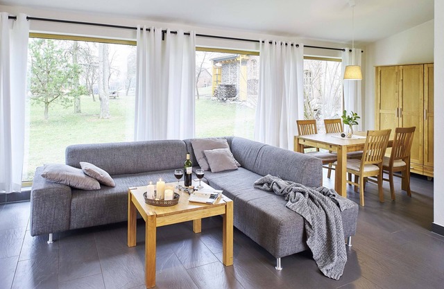 Lindenhaus mit 62 m² auf 2 Ebenen für 4+1 Pers., 1 Schlafzimmer, 1 Schlafgalerie